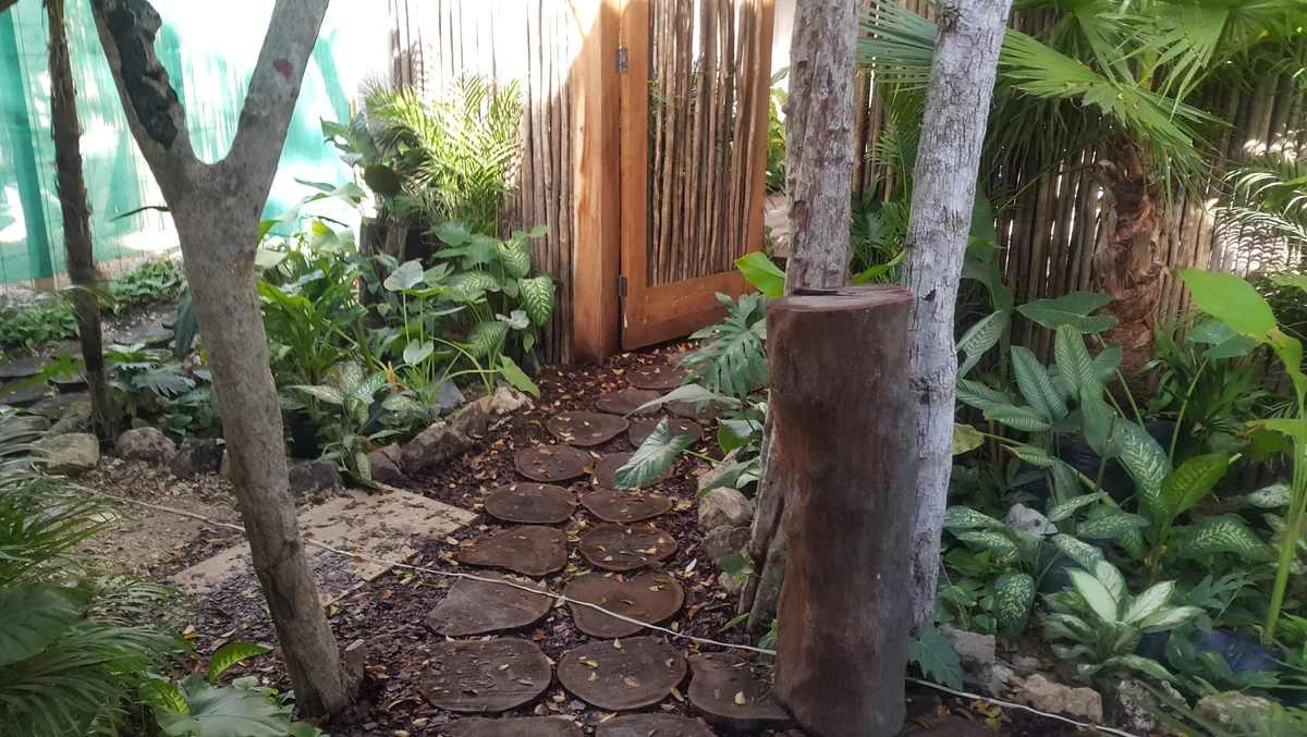 Jardín en Condominio Artia